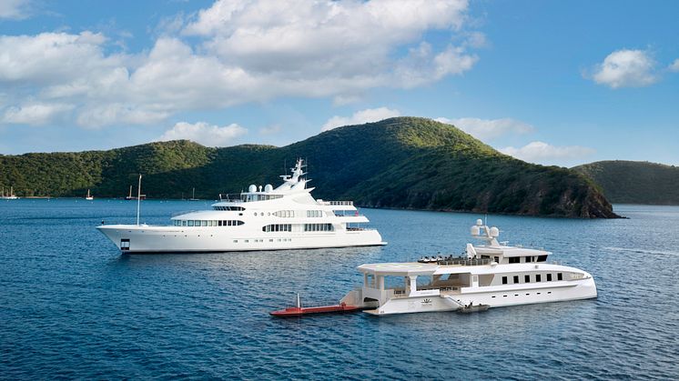 4 Triton with Yacht