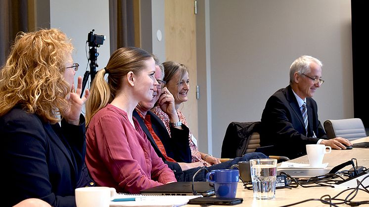 IVL arrangerade rundabordssamtal om litiumjonbatteriers miljöavtryck