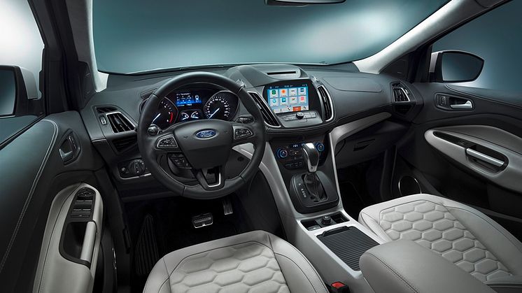 A Ford négy új modellel, valamint exkluzív szállodai és utazási szolgáltatással bővíti a magas színvonalú Ford Vignale programot