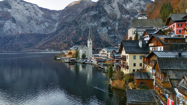DJI_FLIP_Product Samples_Hallstatt_01.jpg