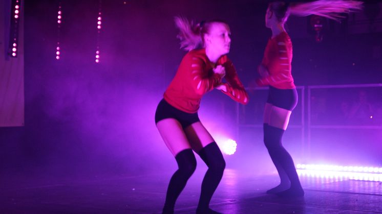 Danskarusellen 2014 the Nines från Uppsala
