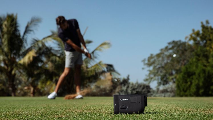 Canon PowerShot GOLF_Ambient_golfer_background_69506.jpg