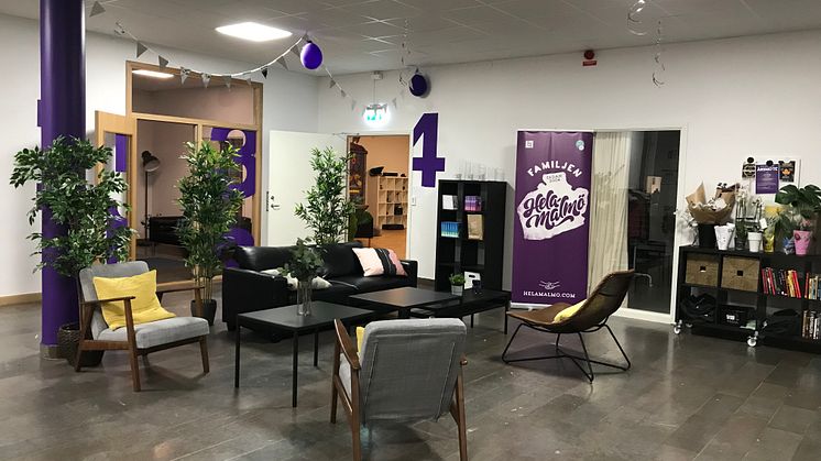 I 16 olika rum finns det plats för möten, dans, spel, läxhjälp och  mycket mer. Organisationen Helamalmö finns nu i en av MKBs lokaler vid Nydalatorget i Malmö.