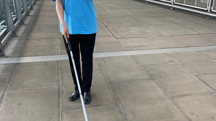 London Sight Loss Council volunteer Vidya trials the Aira wayfinding app at Thameslink's station London Blackfriars