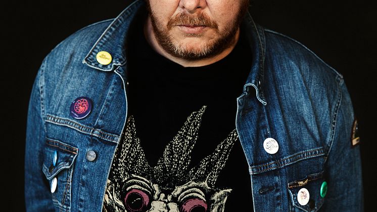Populär Alkberg flyttar in på Stora scenen