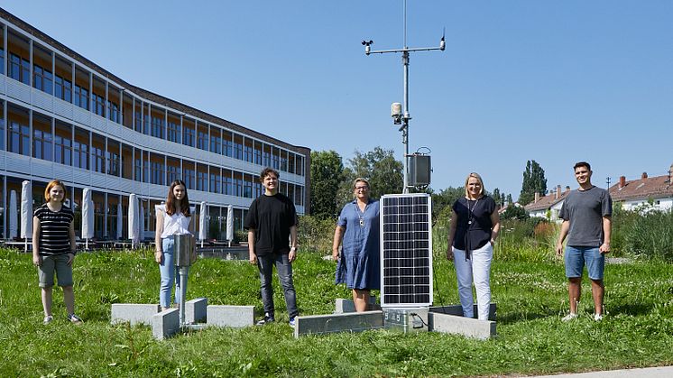 Erfassung von Klimadaten: dm-dialogicum geht ans weltweite Netz der Klimastationen