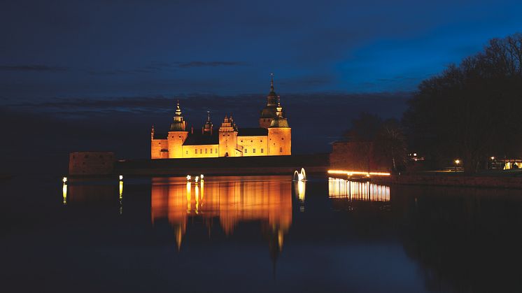 Kalmar Slott med julbelysning