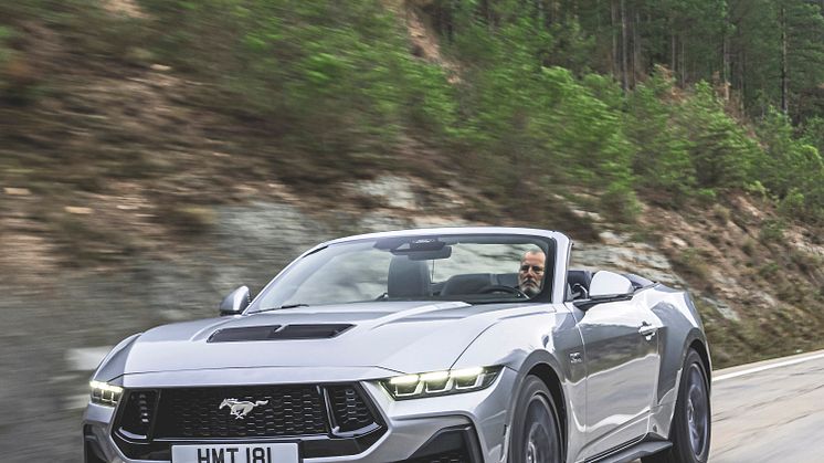 2024 FORD MUSTANG CONVERTIBLE (8)