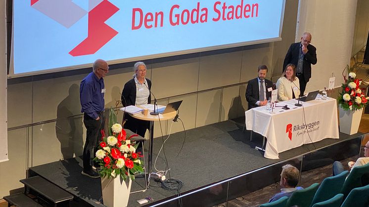 Utdelning av stipender på Riksbyggens fullmäktige den 11 maj.