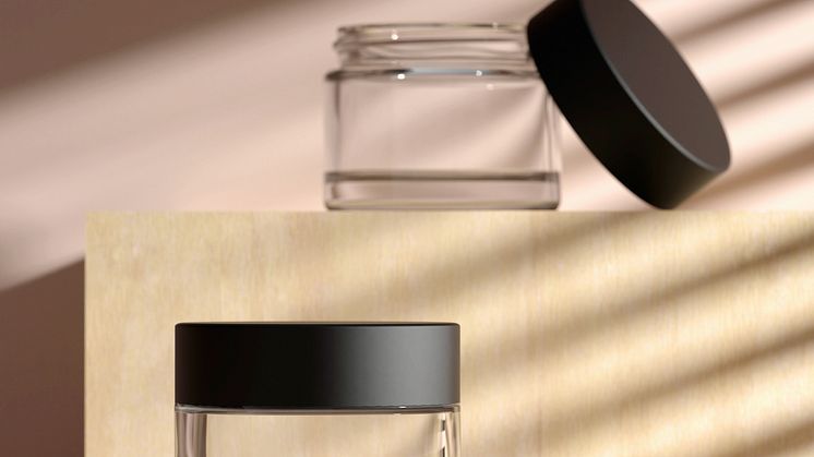 Glass_jar_with lid made of Sulapac Luxe