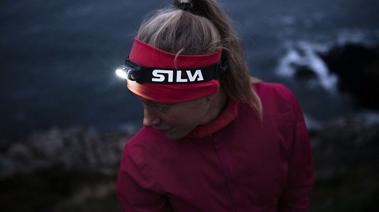 Mimmi Kotka, ultralöpare och världsmästare, springer med Trail Runner Free.