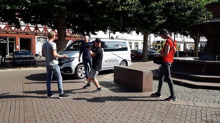 SAT 1 Regional Sommeraktion beim Dreh im Weserbergland am Marktplatz Holzminden