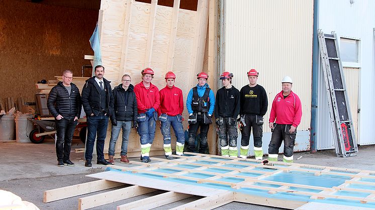Anderas Markstedt, Jonas Wallin, Henrik Eriksson, Andrée Persson, William Forsberg, Isak Myrestam, Sebastian Thelin, Hampus Öström och Lars Eriksson. Foto: Helene Markström
