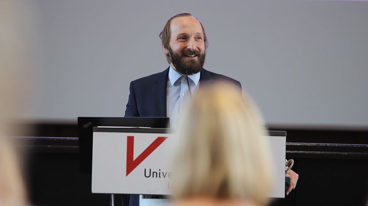 Dr. Stephan Kielblock bei seinem Impulsvortrag beim Barcamp an der Universität Vechta.