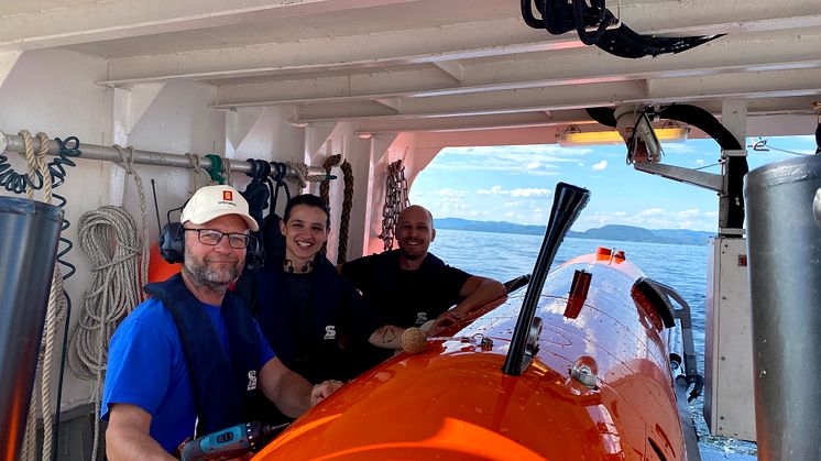 The Kongsberg Maritime team with the HUGIN AUV, a worthy 2020 AUVSI XCELLENCE third-prize winner