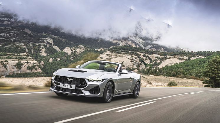 2024_FORD_MUSTANG_CONVERTIBLE_ 41