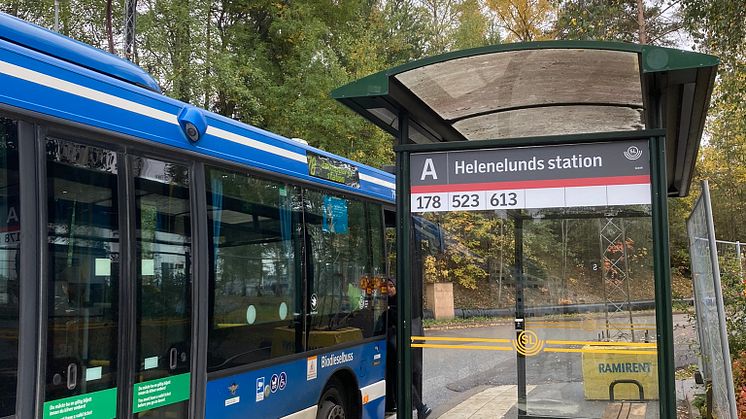 Busstrafiken vid Helenelund leds om när SL förbereder för Tvärbanans nya sträcka