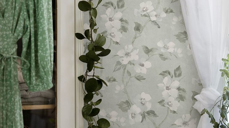 HelensFlower_1_Image_Roomshot_Bedroom_Item_3585_PR