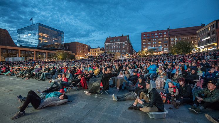 Bild från förra torsdagen då borta matchen sändes på Stortorget.