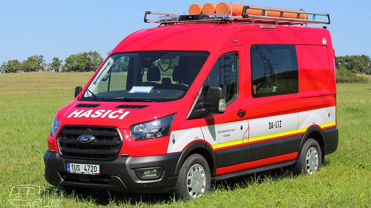 Dealerská síť značky Ford darovala 300 000 Kč dobrovolným hasičům zasaženým povodněmi