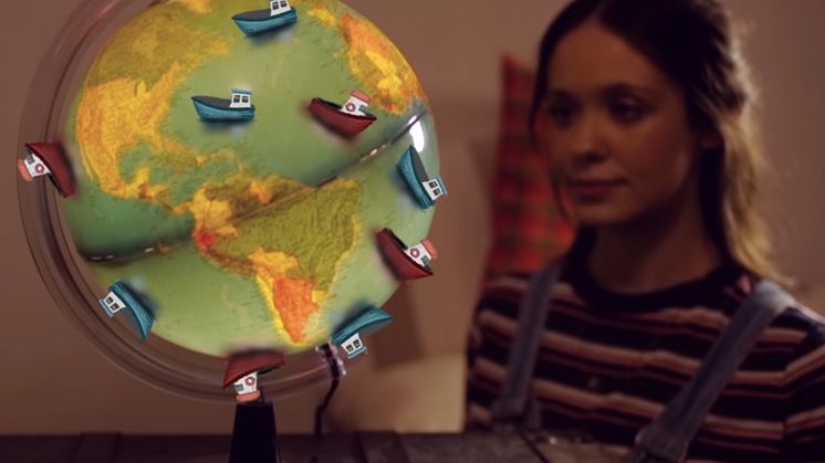 RS13580_Girl_and_globe_SOME.jpg
