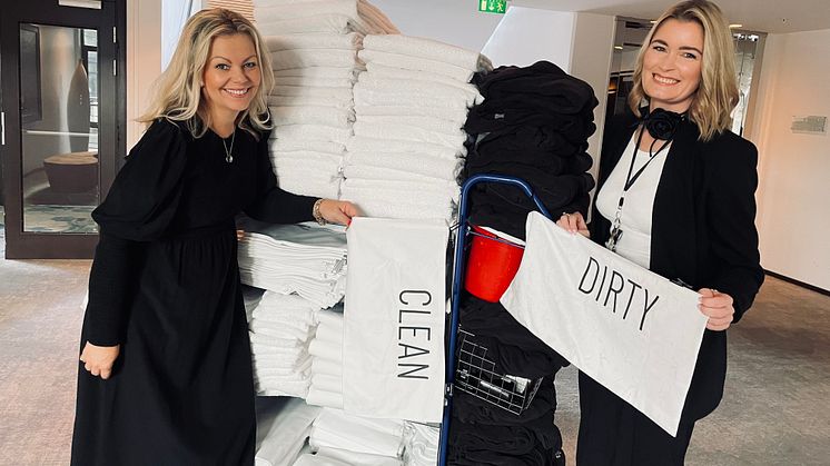 Markedssjef Karoline Beate Skøien og Spasjef Kristin Mariante på Farris Bad.