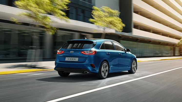 Kia_Ceed_shot_b03