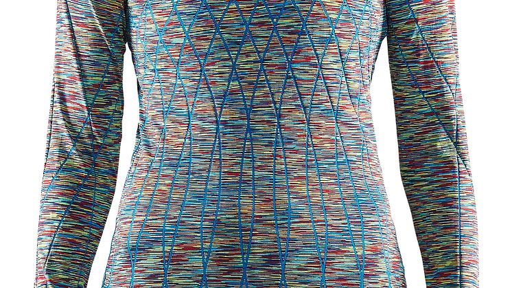 Active Comfort dress i färgen typhoon/poppy