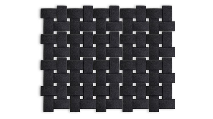"The woven pattern with its natural pockets has a nearly ideal shape for an absorbent", explains Gert Wingårdh