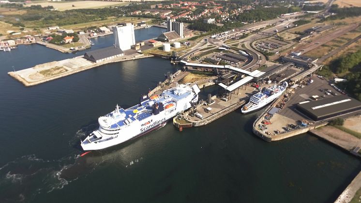 M/F Deutschland og M/F Holger Danske