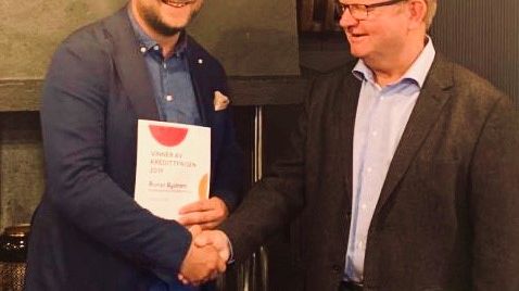 Kredittsjefen i Hertz vant Årets Kredittpris: - Alltid à jour! 
