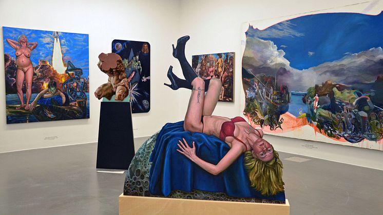Blick in die Ausstellung "VOIX" des Künstlerinnenkollektivs MalerinnenNetzWerk Berlin-Leipzig im Museum der bildenden Künste Leipzig © Luise Karwofsky