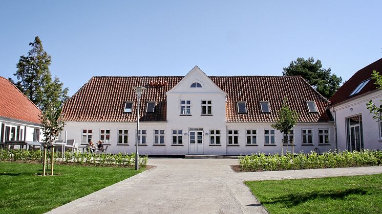 Den nyrenoverede højskole på Helnæs danner rammen om MADlejr