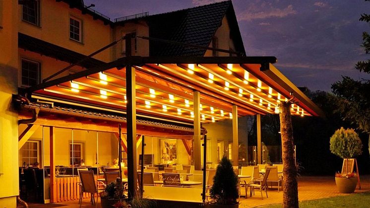 Terrassenüberdachung erweitert die Außengastronomie um mehr als 100 Prozent