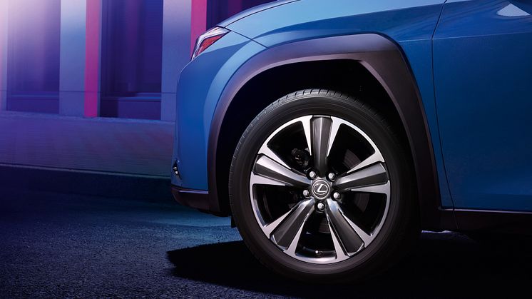 Lexus lanserer sin første elbil