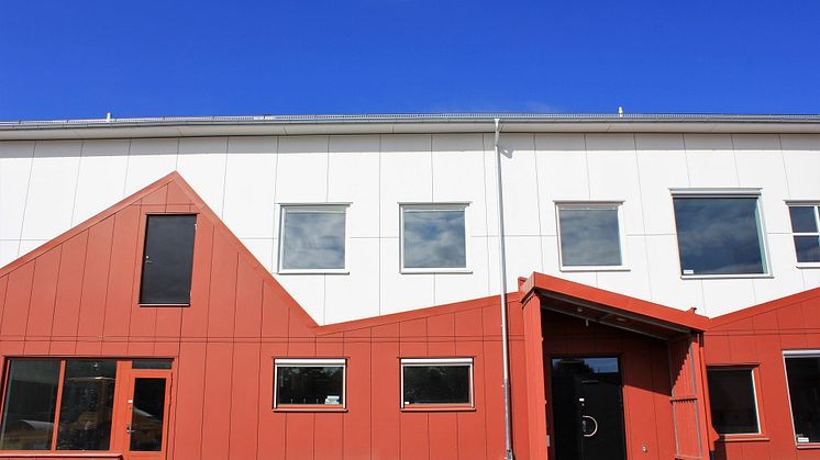 Önsta Förskola med Cembrit Patina och  Transparent