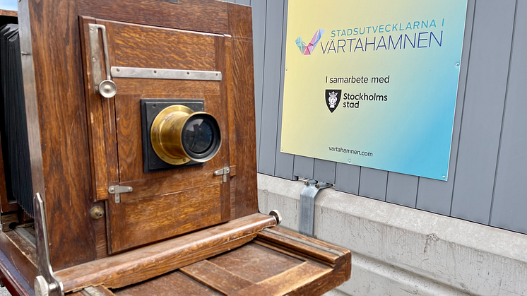 Invigning av fotoutställning i Värtahamnen