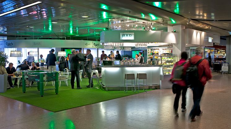 Avspark för Carlsbergs EM-satsning med fotbollsbar på Arlanda  
