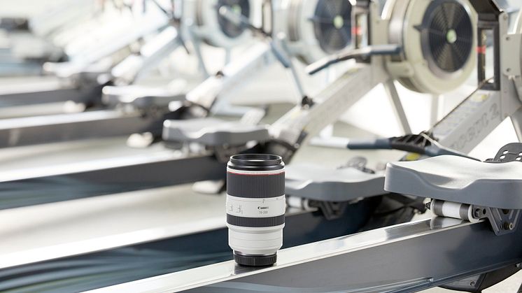 RF 70-200mm F2.8L IS USM Trinity_Julian_Love_Ambient_for_GIF_3