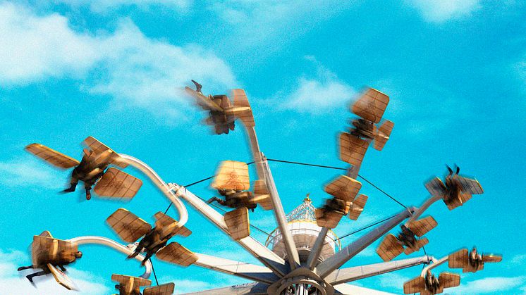 Pröva vingarna i AreoSpin på Liseberg