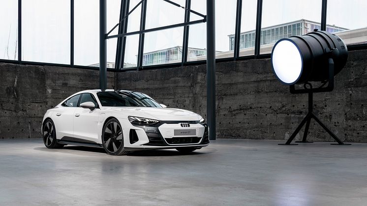 Audi e-tron GT (Gletsjerhvid)
