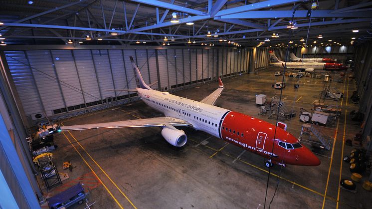 Norwegian-fly i hangar