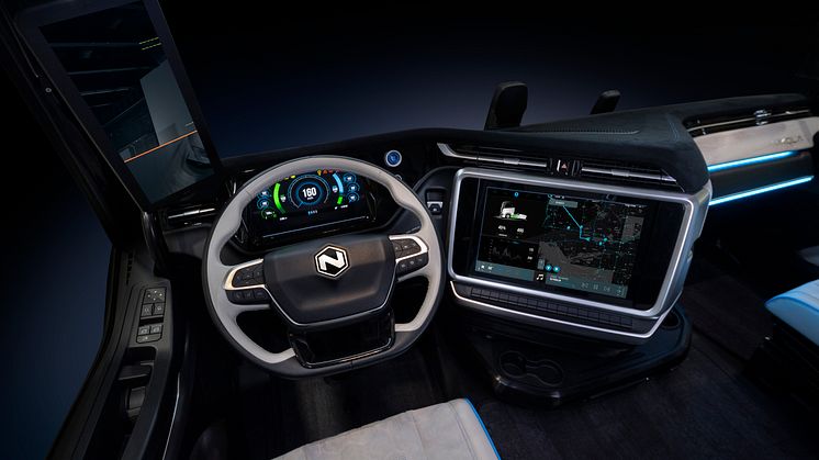 NIKOLA TRE interior