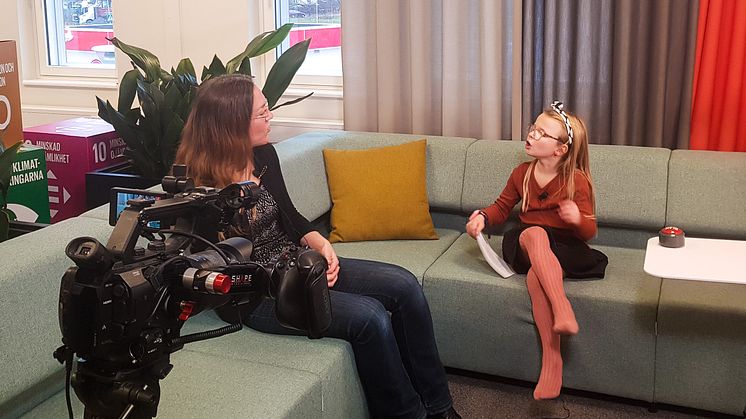 Ines intervjuar Anna Hallin