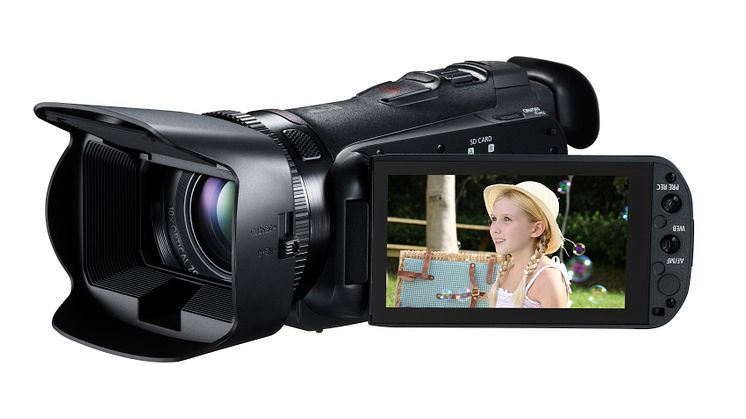 LEGRIA HF G25 BLACK FSL w LCD OPEN.