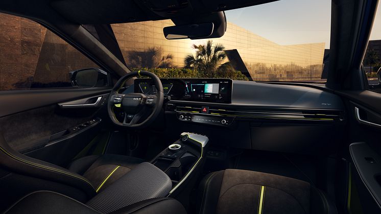 kia-new-ev6-gt-my25-YachtBlueMatt-interior-highres-10000x6667-01.jpg