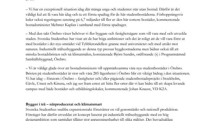 Bostadsministern tog första spadtaget för nya studentbostäder i Örebro