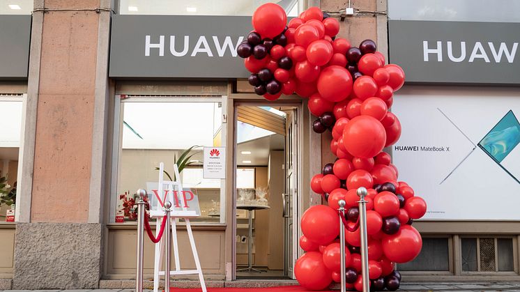 Huawei öppnar servicebutik i Stockholm