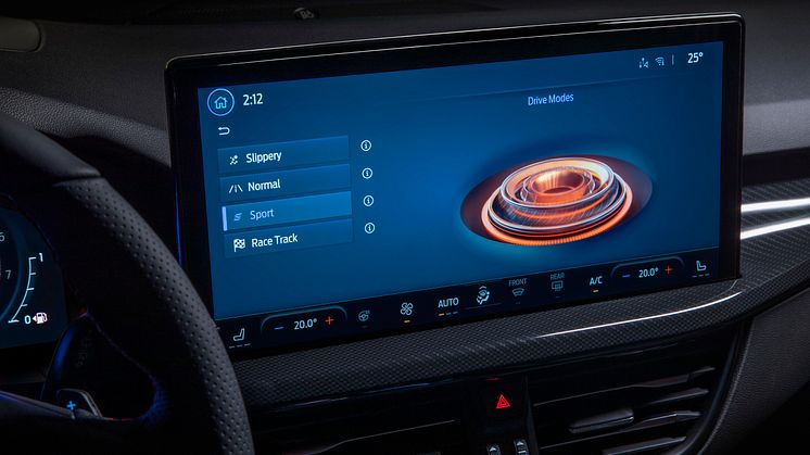 2021_FORD_FOCUS_ST_INTERIOR_SYNC4_9