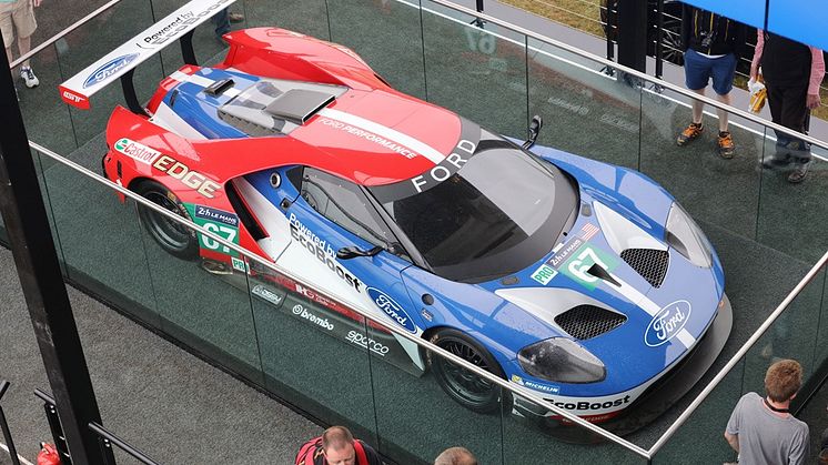 Le Mans-ból Goodwoodba: a 2016-os Festival of Speed-en a győztes Ford GT versenyautó áll a Ford Performance modellkínálatának élén